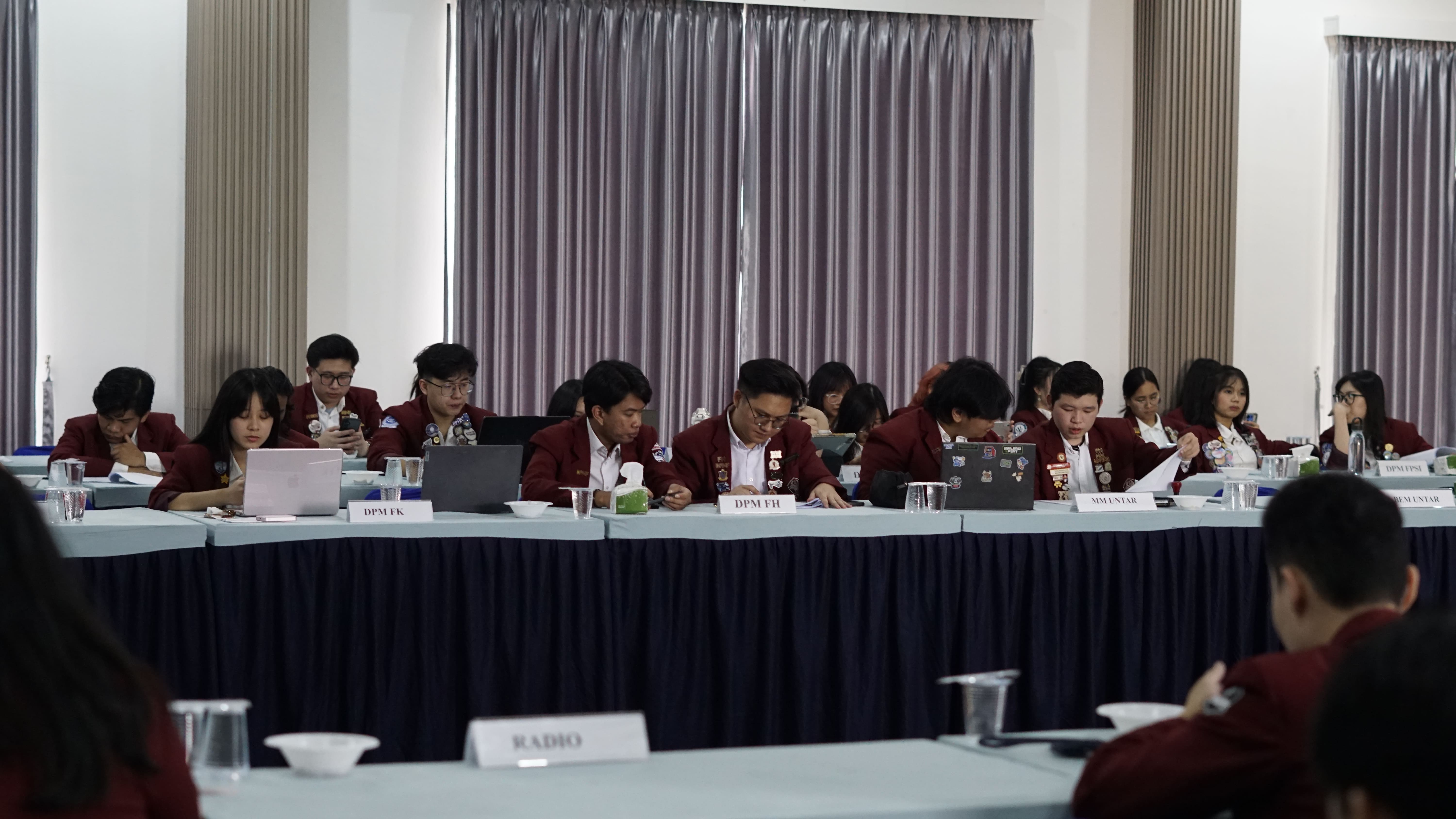 Sidang Umum 7